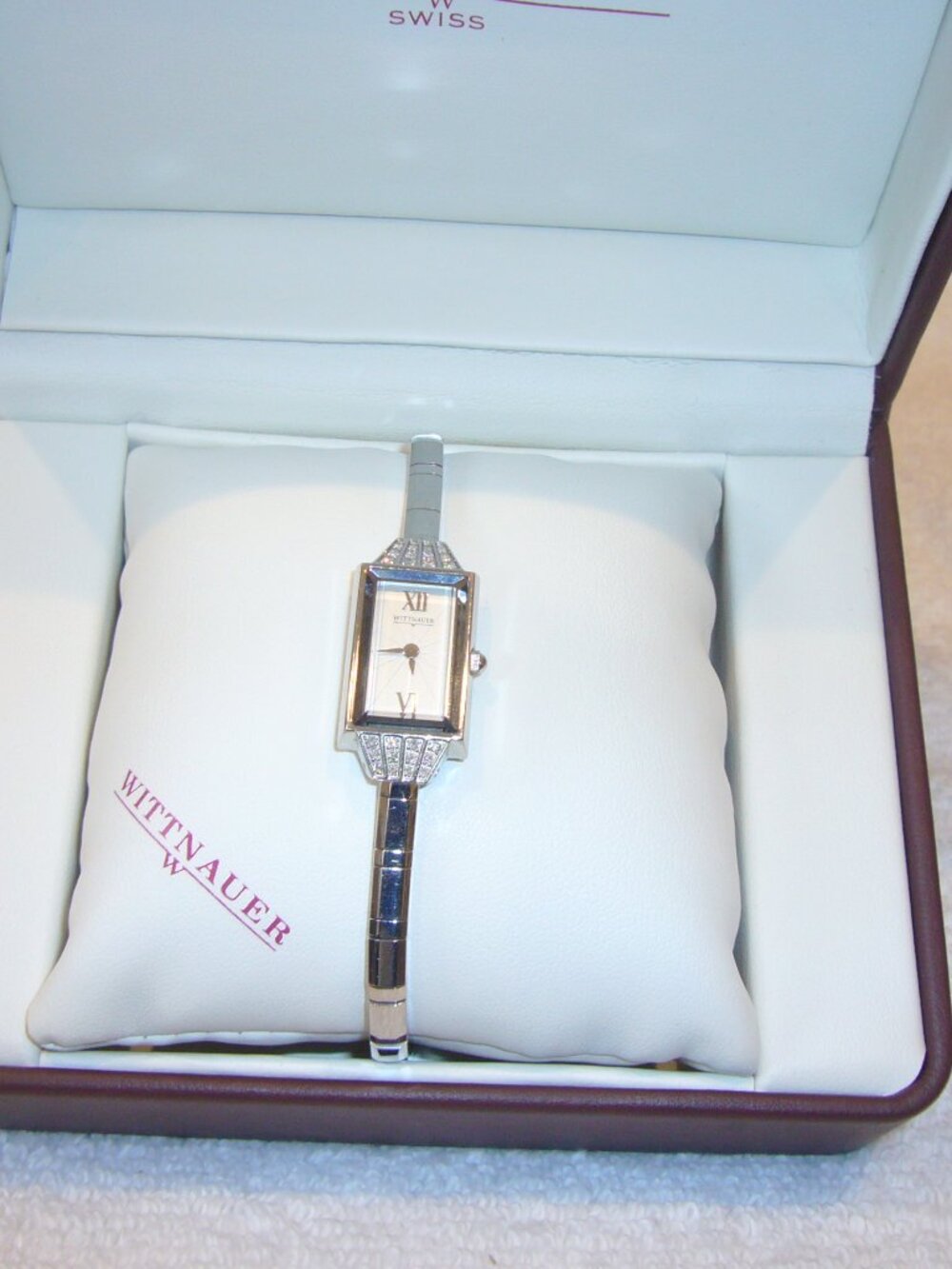 Wittnauer Rectangular Ladies A6 Diamond Accent, Sapphire Crystal Watch EXCELLENT